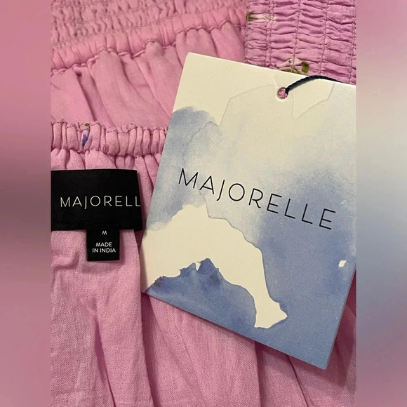 Revolve-MAJORELLE PUFF SLEEVE FLORAL CROP‎ TOP MEDIUM - Picture 4 of 7